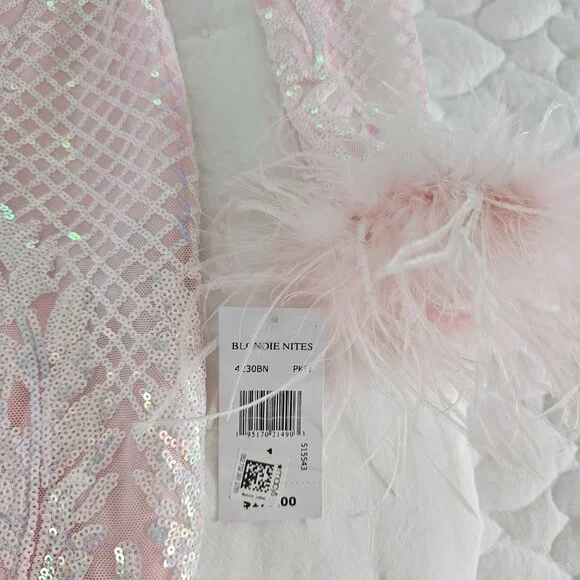 Blondie nites pink iridescent feathers dress - Picture 3 of 4